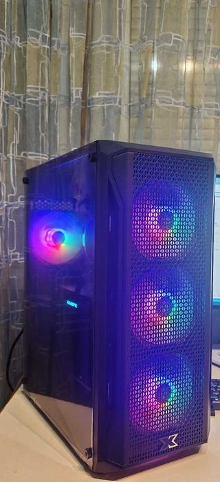 Продавам Гейм РС Ryzen 5 5500/32Gb/512Gb SSD+1TB HDD/ 1660 Super/Гаран