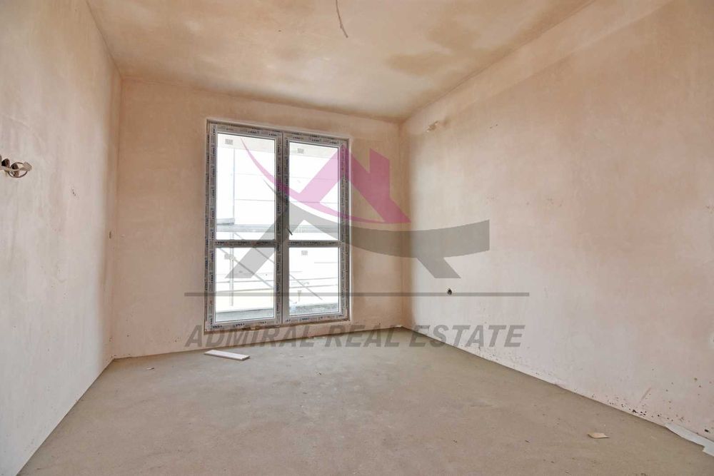 Продава се Двустаен апартамент в Варна, Възраждане 3 - 99 кв.м за 636 €/кв.м - Снимка #2