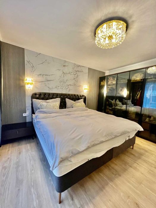 Дава се под наем Тристаен апартамент в София, Витоша - 140 кв.м за 1249.5 € - Снимка #2