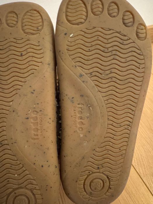 Froddo боти 30 и пантофи 30 и 28