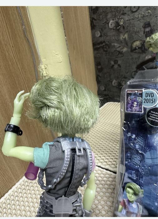 Продам куклу монстр хай!