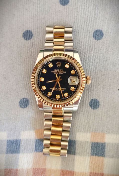 Soat sotiladi mexanzmli.