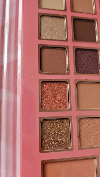 Палитра сенки Bellapierre, нова