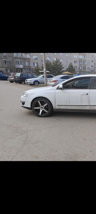 Продам диски r18 5/112