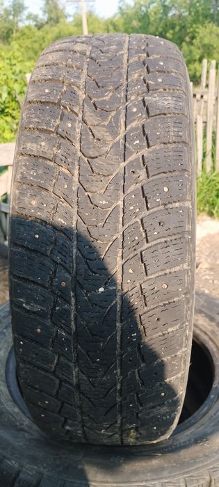 Продам Комплект летних шины