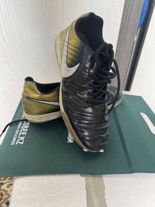 Продам обувь подросток