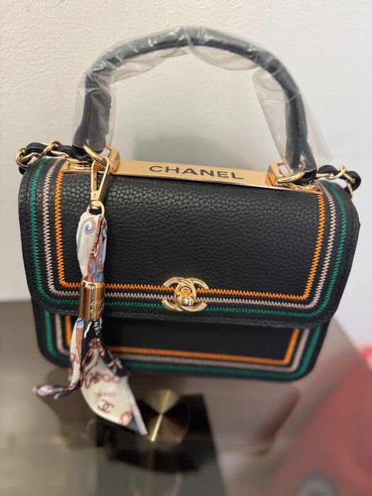 Geanta de mâna nouă 1/1