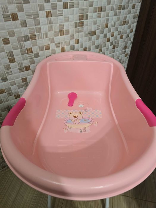 Бебешка вана със стойка Moni