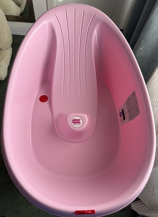 Вана със стойка за къпане на бебета с вграден тернометър