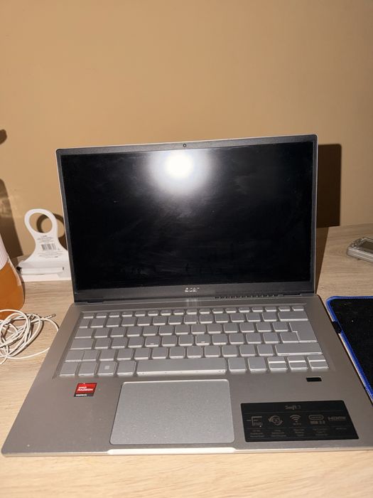 Leptop Acer stare perfecta