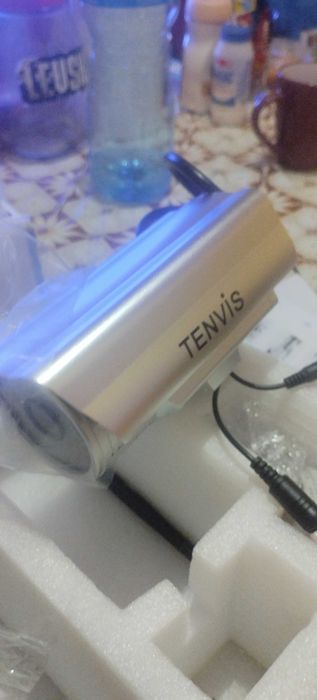 Продавам чисто нова безжична камера Tenvis IP602W