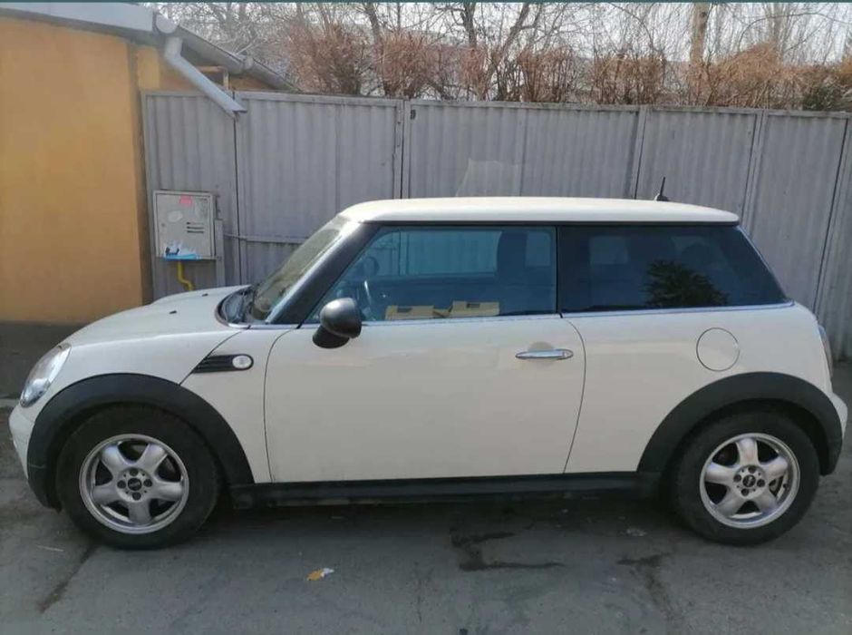 Autoturism Mini One