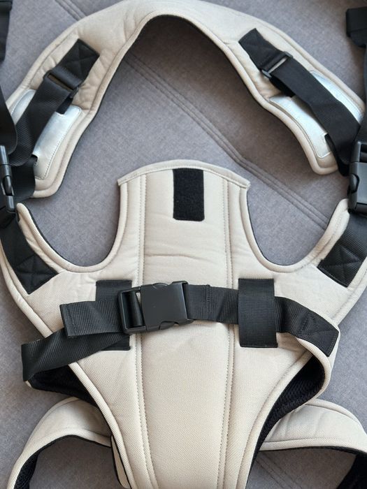 Ергономична раница за бебе