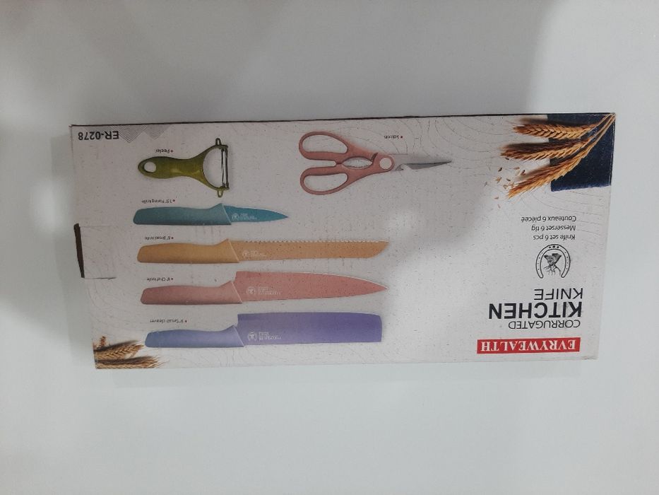 Продаю ножей в комплекте