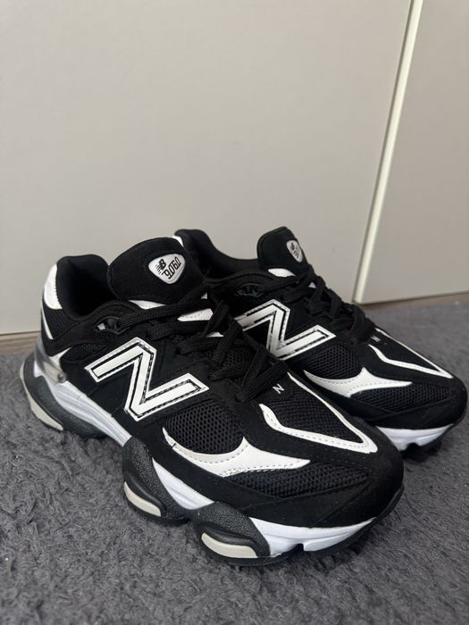 Adidasi New Balance 9060 EUR41
