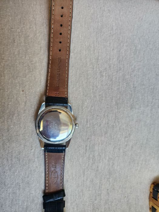 Лот от 5 оригинални часовника (Guess, Michael Kors, Folli Follie, Eterna)