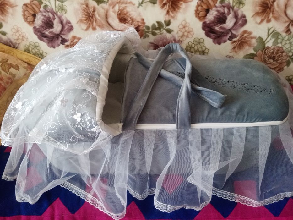 Продам сумку для выписки