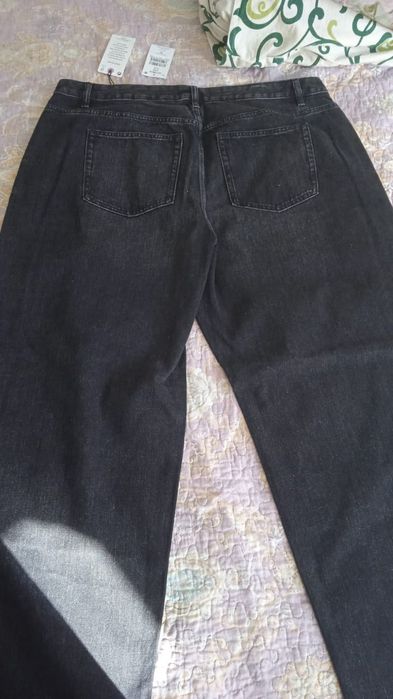 Джинсы новые черные 60 размер