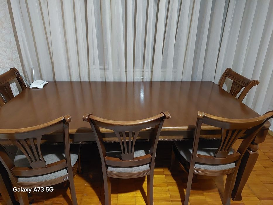 Стол  из дуба  2 м на 1м