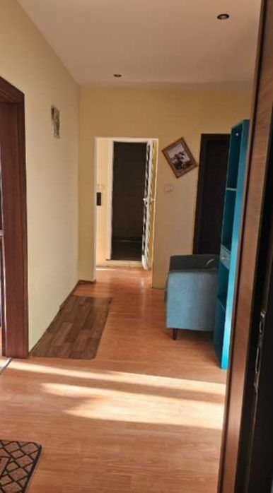 Дава се под наем Тристаен апартамент в София, Изток - 95 кв.м за 690 € - Снимка #6