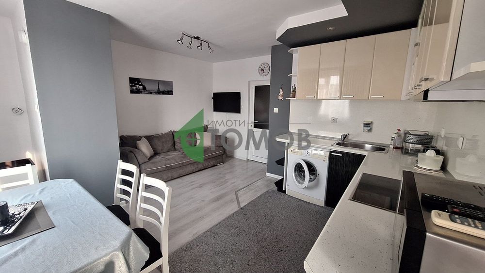 Дава се под наем Многостаен апартамент в Стара Загора, Център - 100 кв.м за 484.5 € - Снимка #1