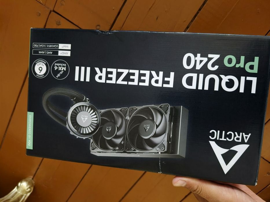 Liquid Freezer Pro 240