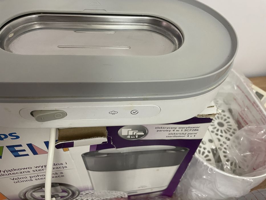 Sterilizator biberoane Philips Avent