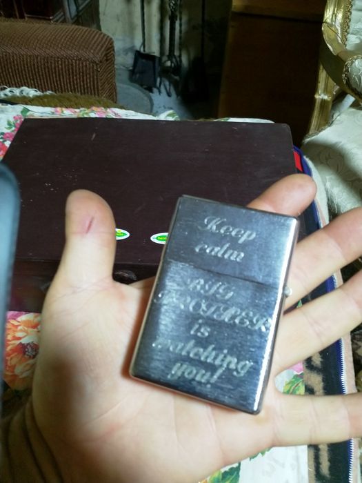 Bricheta pe benzina .