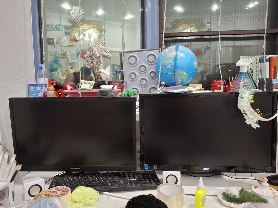 Мониторы 3 штуки