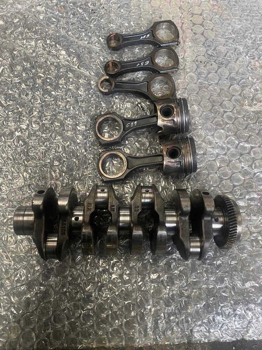 Двигател на части за МERCEDES - OM651