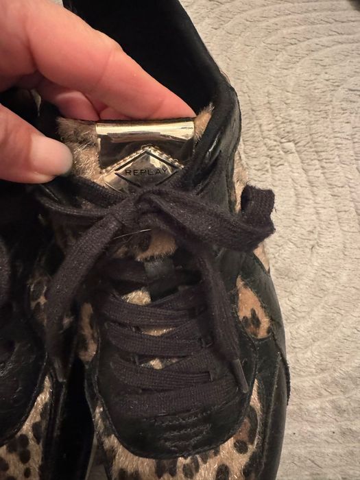 Дамски сандали и обувки Replay