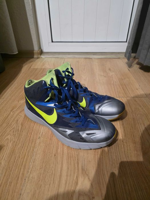 Nike Hyperdunk 2012