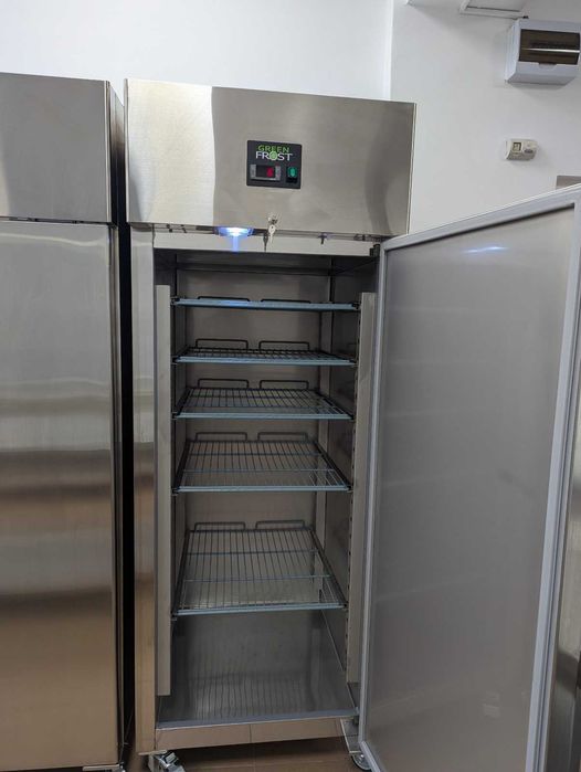 Frigider 700 l GreenFrost