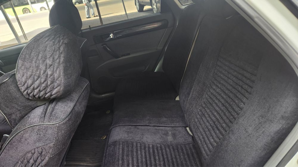 Lacetti 1.8 srochna SOTILADI