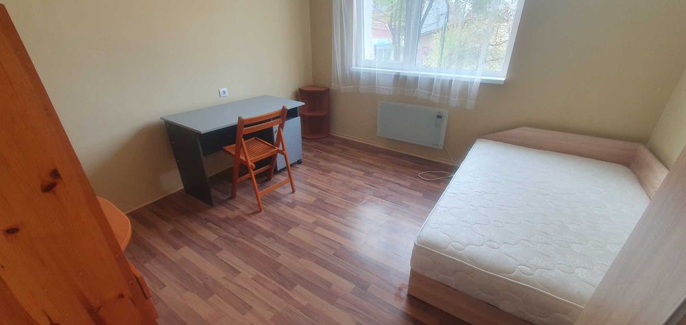 Дава се под наем Многостаен апартамент в София, м-т Гърдова глава - 130 кв.м за 204 € - Снимка #1