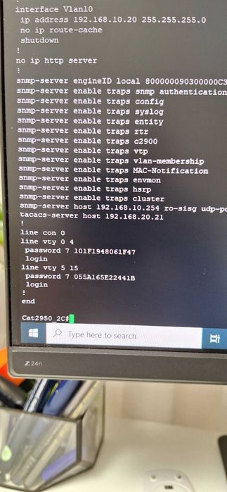Switch Cisco 2950 pt CCNA, functionale