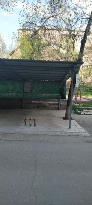 Продается на ЭКО базаре 3/3/5