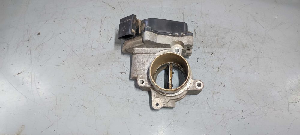 Clapeta acceleratie volkswagen vw passat B6 break CAY cod 03G28063F