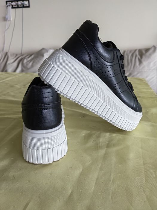 Маратонки-кецове с платформа