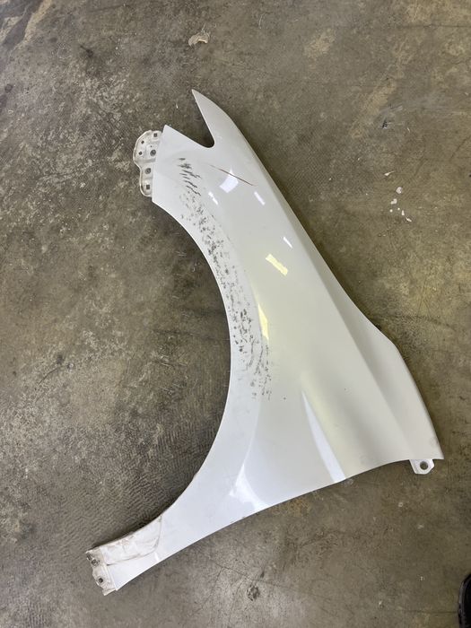Крыло переднее левое камри 70/75