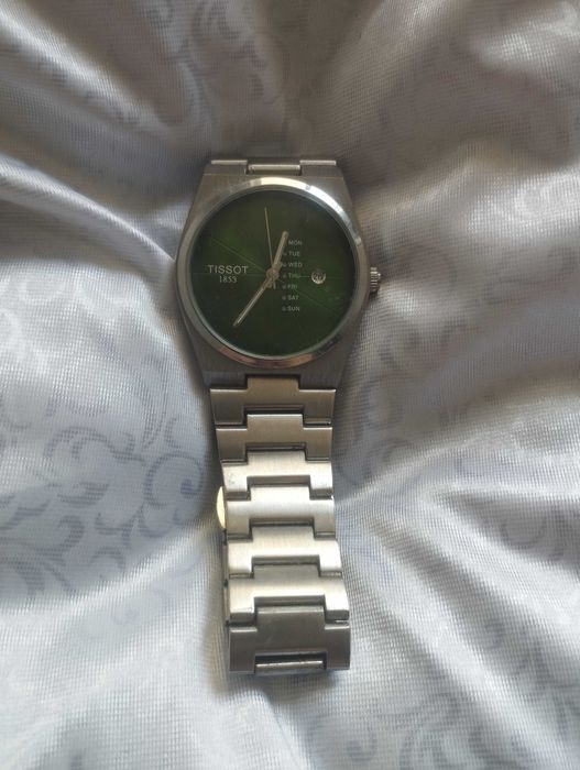 Наручные часы TISSOT