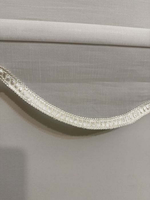 Продам ролл- шторы  лен.