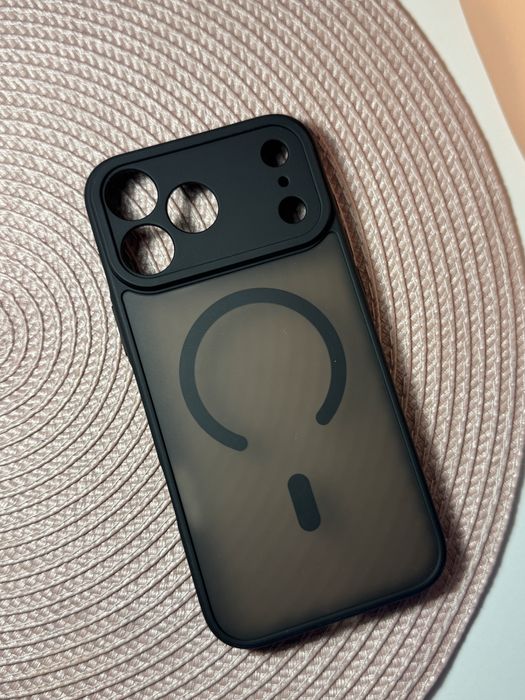 Калъфи за iphone 16 pro max, 13 и SE