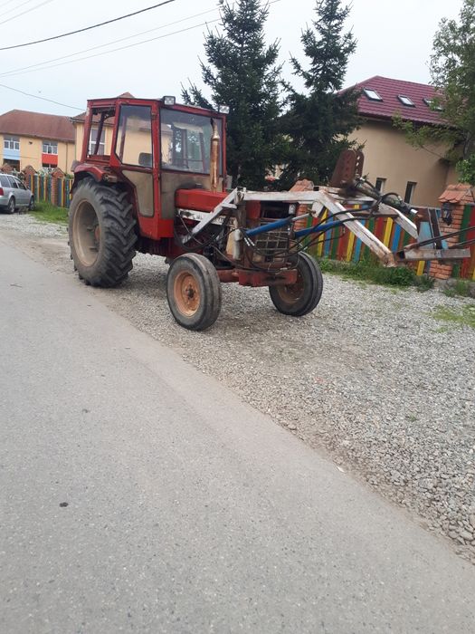 Încărcător pentru International 844 piese