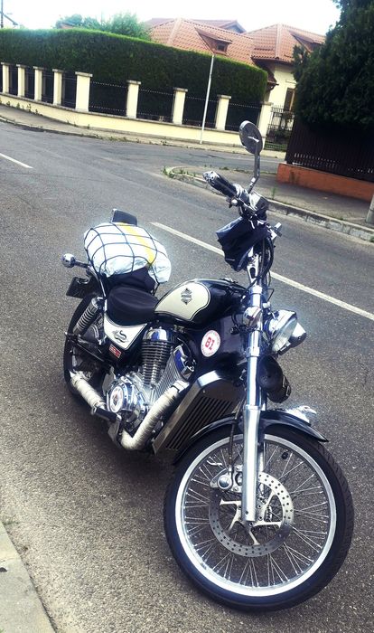 Chopper Suzuki Intruder 750