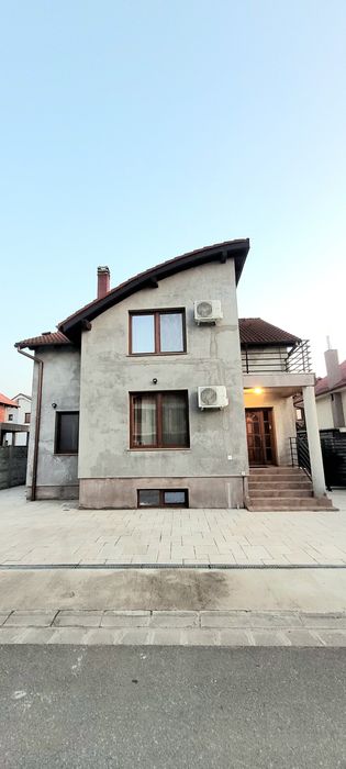 Proprietar vând casă în Sânmartin, mobilata, gata de mutat