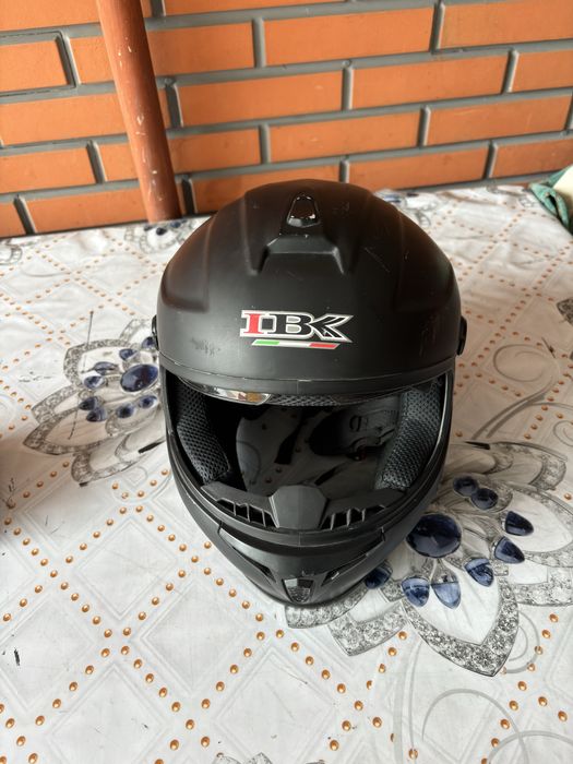 Продам шлем для мопеда