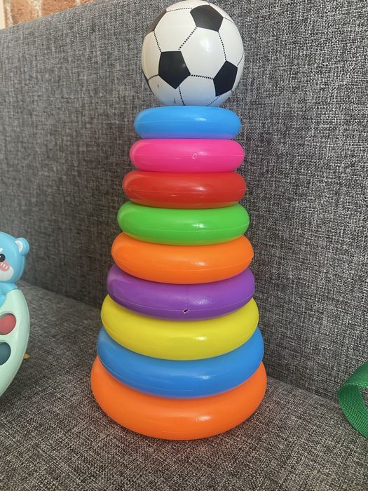 Игрушки развивающиеся