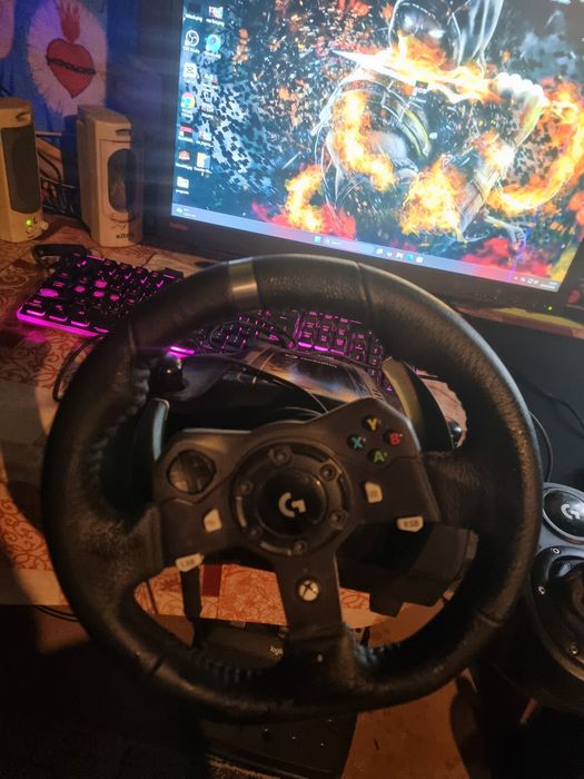 Volan Logitech G920 + Schimbător Logitech – Set Complet