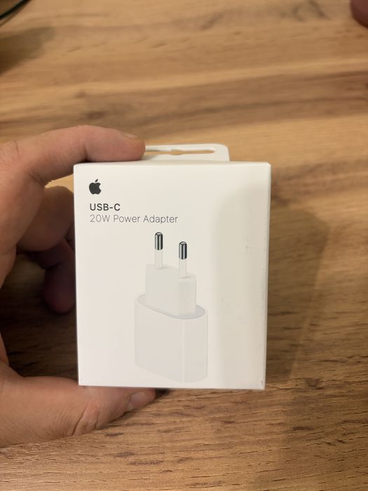 Оригинальный Apple USB-C Power Adapter 20W (EU) Новый